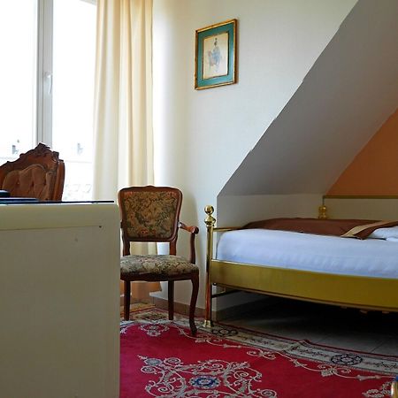 Haus Mooren, Hotel Garni Dusseldorf Ngoại thất bức ảnh