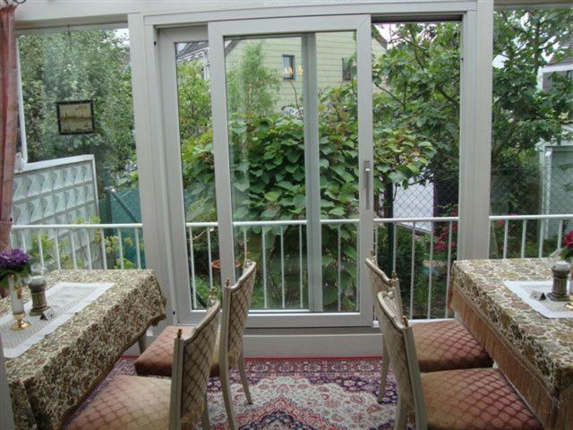 Haus Mooren, Hotel Garni Dusseldorf Ngoại thất bức ảnh